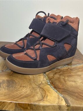 Sorel Two-Tone Wedge Sneakers in Dark Brown and Brown